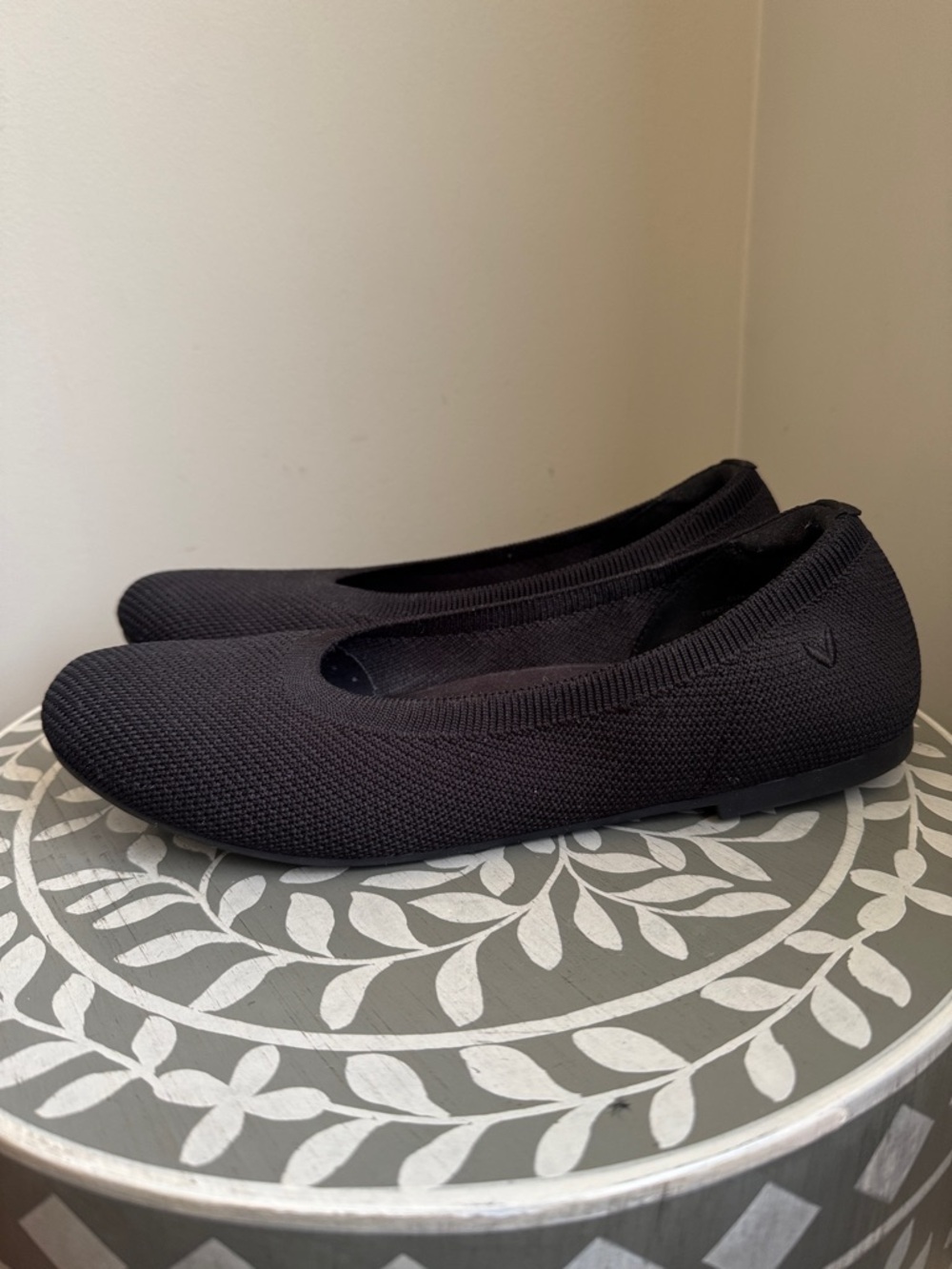 VIVAIA Black Knit Slip-On Ballet Flats sz 9.5 - Picture 4 of 10
